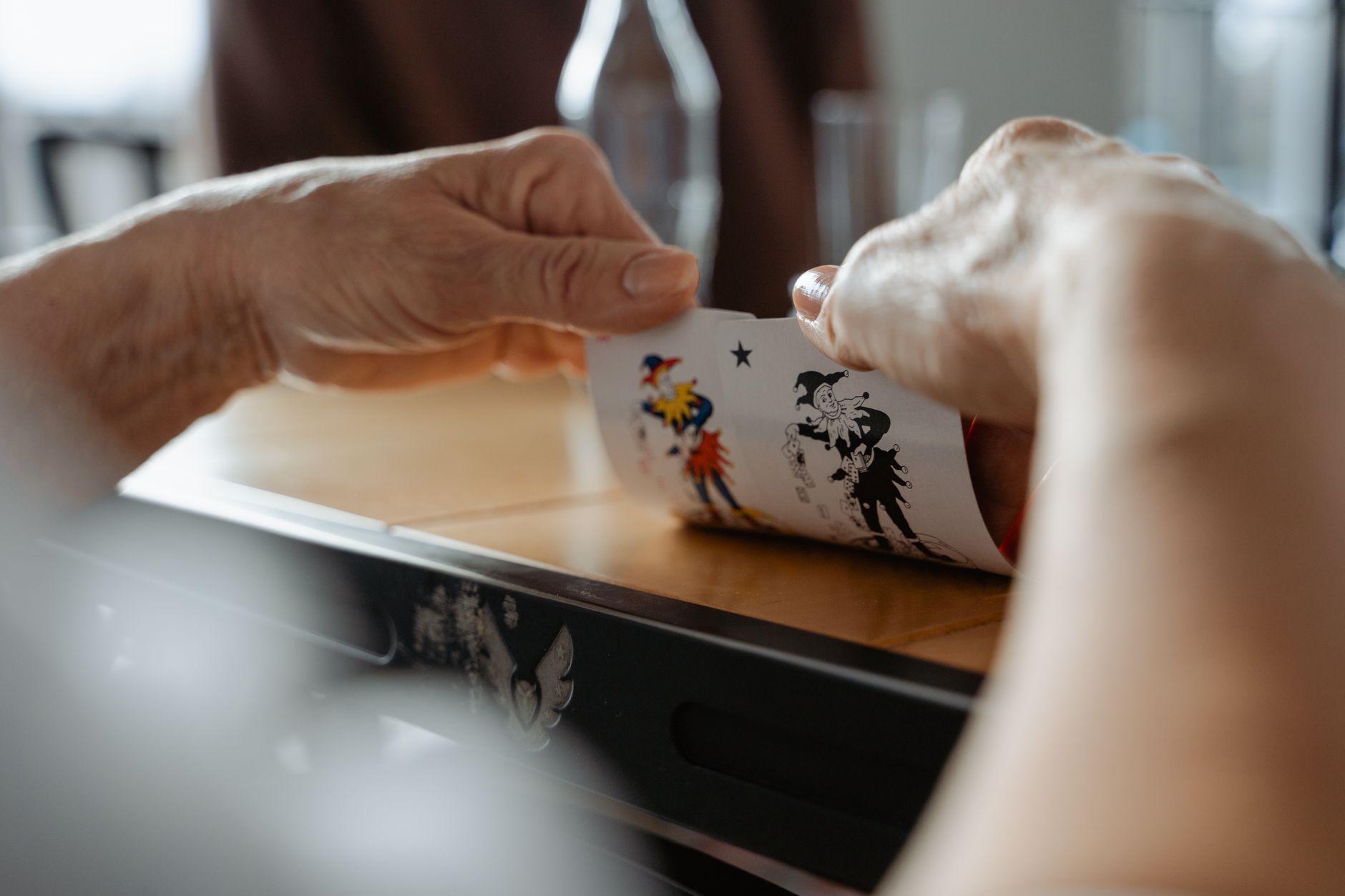 线上对局读牌难？三个维度帮你锁定对手范围（要点图解）