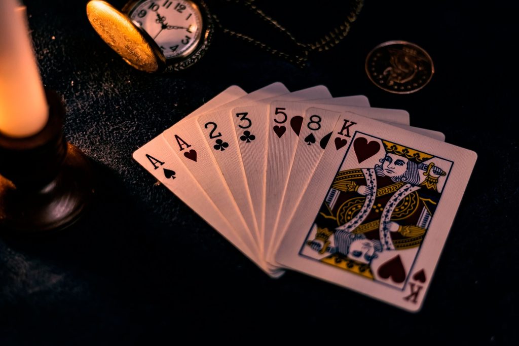 六人桌偷盲频率怎么控？四个位置维度与实战尺度解析